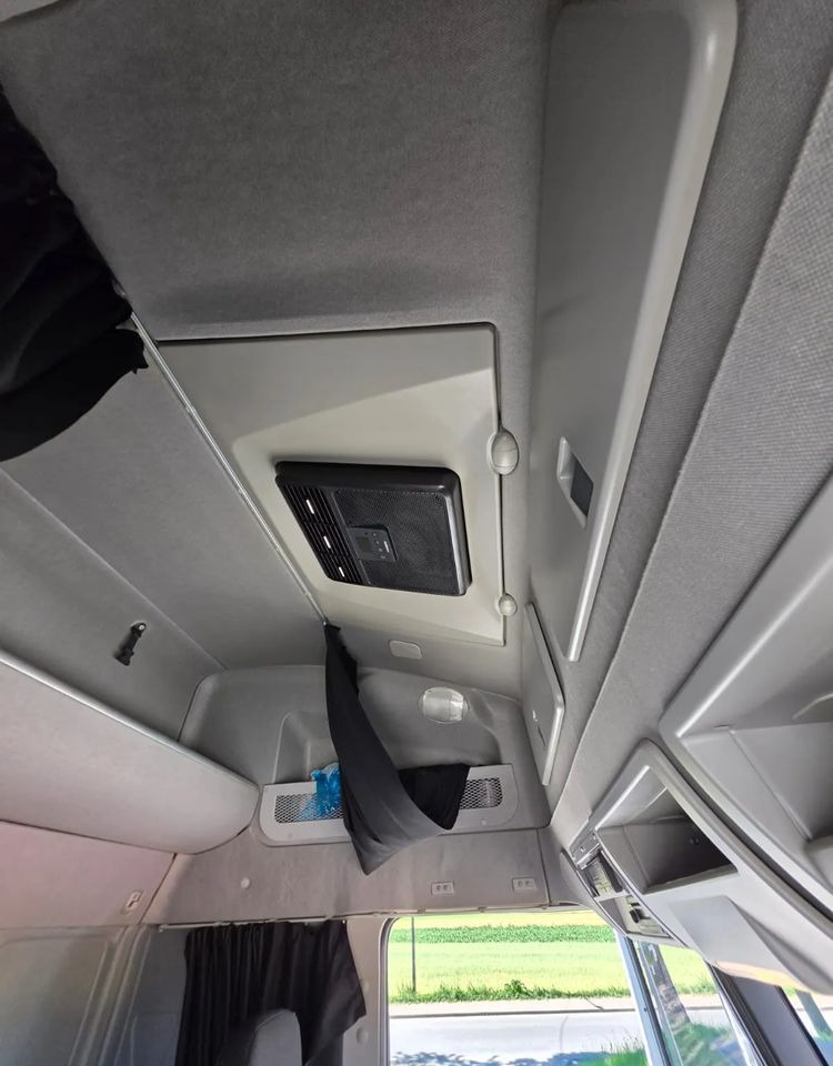 Camião de lona Iveco EUROCARGO 160E320/FIRANKA/WINDA/AUTOMAT/NISKI PRZEBIEG/E6/SPROWADZONY/PIERWSZY WŁAŚCICIEL: foto 19