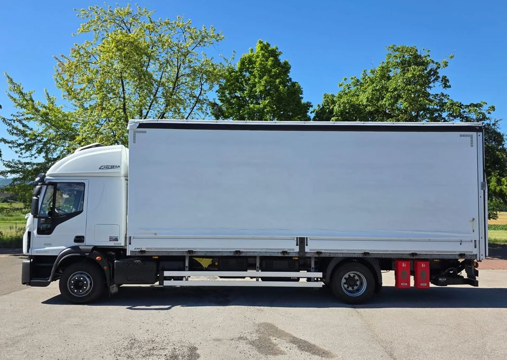 Camião de lona Iveco EUROCARGO 160E320/FIRANKA/WINDA/AUTOMAT/NISKI PRZEBIEG/E6/SPROWADZONY/PIERWSZY WŁAŚCICIEL: foto 9