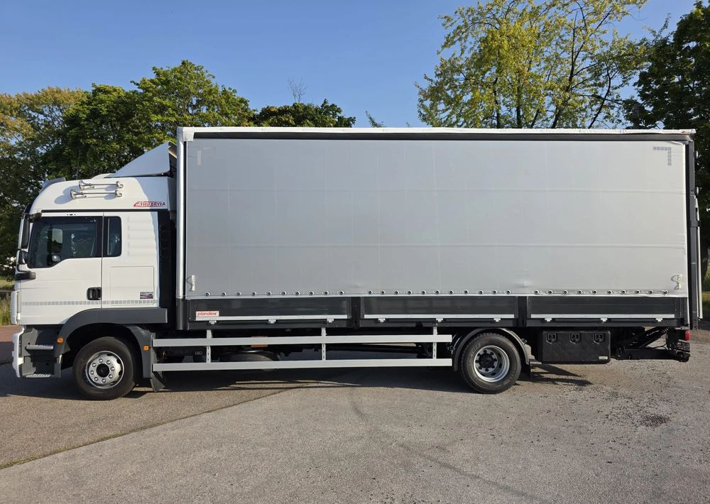 Camião de lona MAN TGM 15.290 / BURTO-FIRANKA / CAŁY NA PODUSZKACH /KLIMA POSTOJOWA / 2018R / NISKI PRZEBIEG / 18 PALET / E6 / JAK NOWY / WINDA /: foto 7 Camião de lona MAN TGM 15.290 / BURTO-FIRANKA / CAŁY NA PODUSZKACH /KLIMA POSTOJOWA / 2018R / NISKI PRZEBIEG / 18 PALET / E6 / JAK NOWY / WINDA /: foto 7