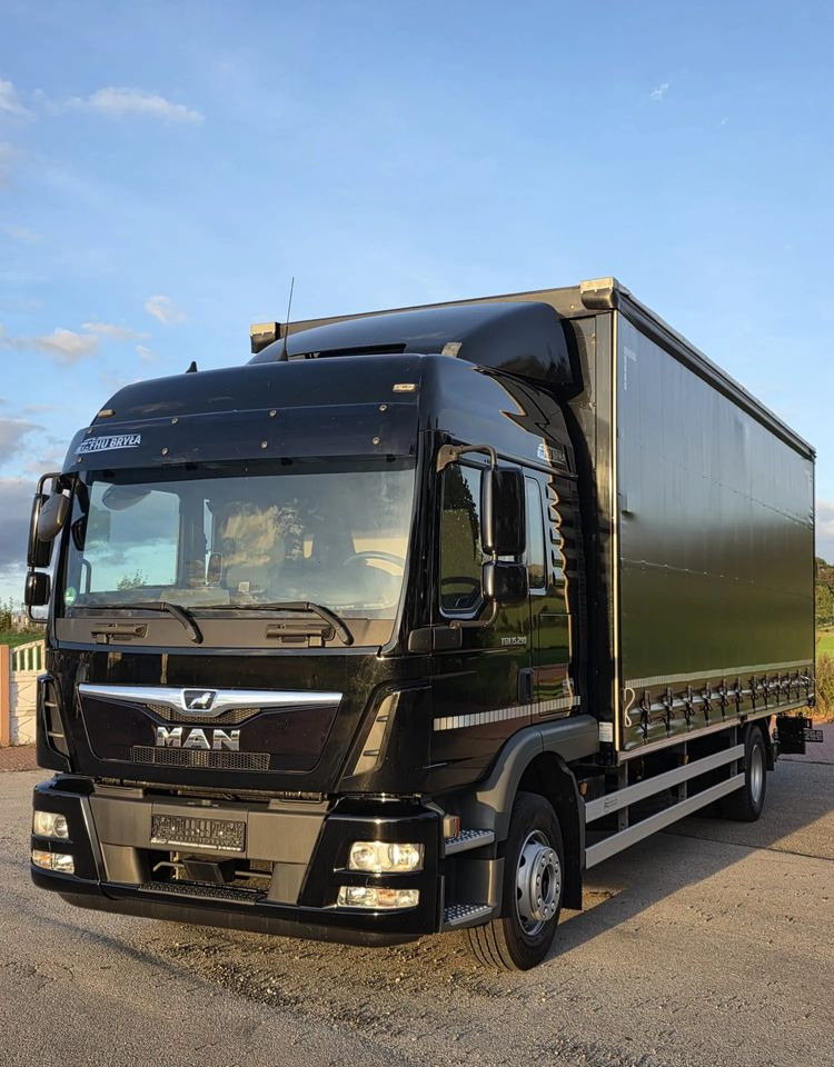 MAN TGM 15.290 / FIRANKA / 2019R / SPROWADZONY/ 7500 ŁADOWNOŚĆ / 18 PALET / E6 / JAK NOWY / WINDA / - Camião de lona: foto 2 MAN TGM 15.290 / FIRANKA / 2019R / SPROWADZONY/ 7500 ŁADOWNOŚĆ / 18 PALET / E6 / JAK NOWY / WINDA / - Camião de lona: foto 2