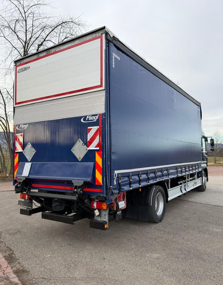 MAN TGM 18.340 / FIRANKA / LIFT / SPROWADZONY / KLIMA POSTOJOWA / 2017 / 9700 ŁADOWNOŚĆ / AUTOMAT / 18 PALET / E6 / WINDA / - Camião de lona: foto 5 MAN TGM 18.340 / FIRANKA / LIFT / SPROWADZONY / KLIMA POSTOJOWA / 2017 / 9700 ŁADOWNOŚĆ / AUTOMAT / 18 PALET / E6 / WINDA / - Camião de lona: foto 5