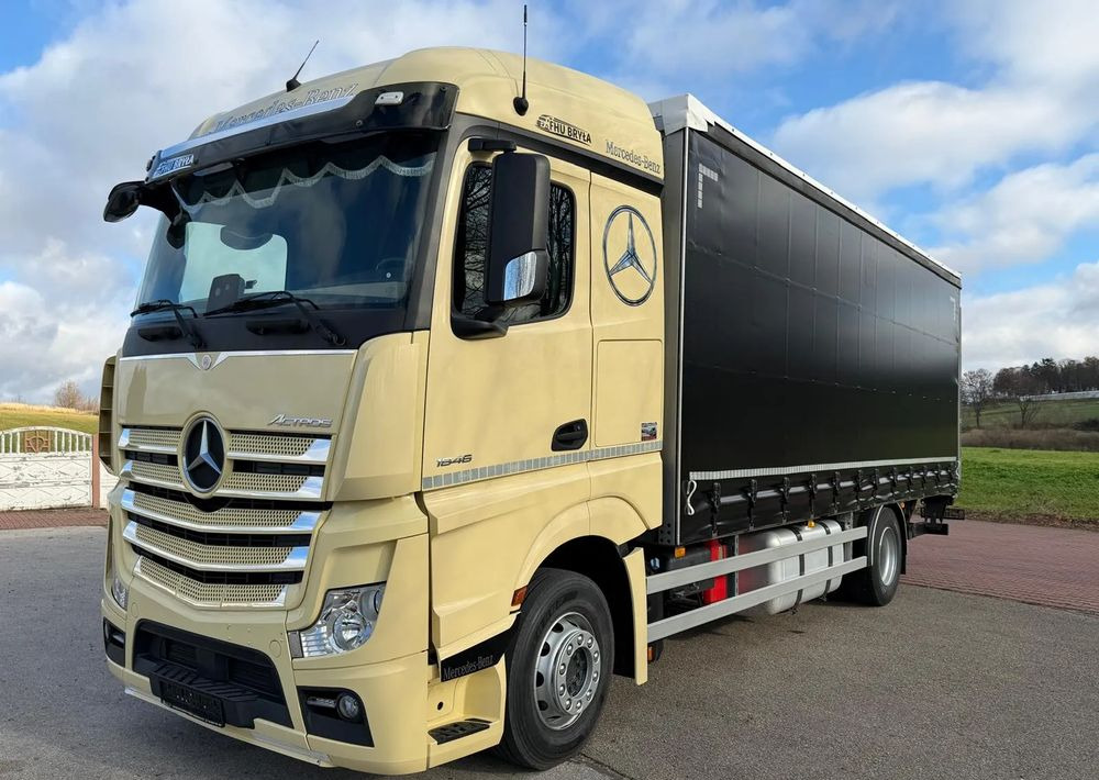 Mercedes-Benz ACTROS 1846 / FIRANKA / WINDA / 18 EUROPALET / AUTOMAT / Z NIEMIEC / 2019 / PRZEBIEG 370 TYŚ KM - Camião de lona: foto 2 Mercedes-Benz ACTROS 1846 / FIRANKA / WINDA / 18 EUROPALET / AUTOMAT / Z NIEMIEC / 2019 / PRZEBIEG 370 TYŚ KM - Camião de lona: foto 2