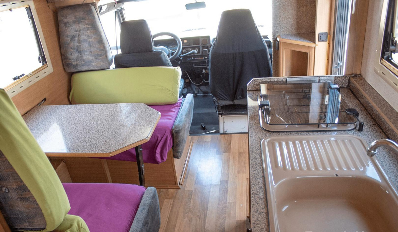 Adria 610 - Autocaravana capucine: foto 4 Adria 610 - Autocaravana capucine: foto 4
