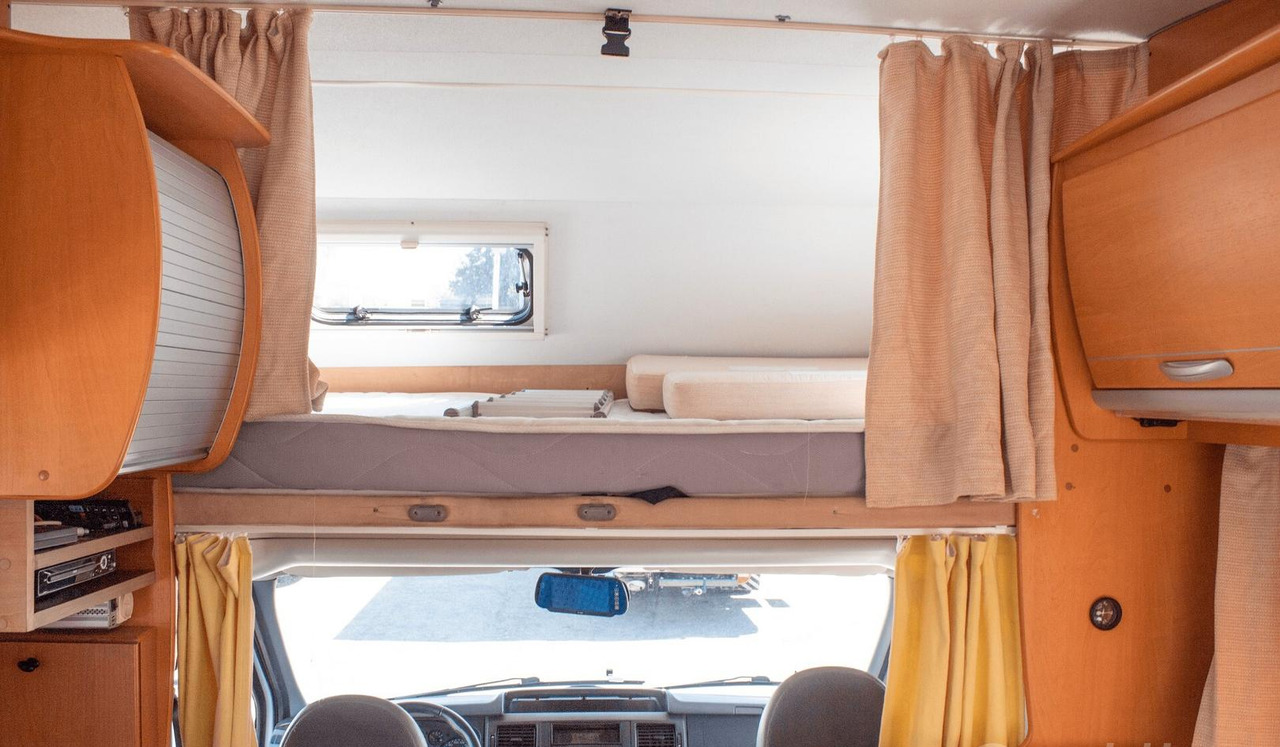 Autocaravana capucine Ci elliot 40 maxi: foto 8 Autocaravana capucine Ci elliot 40 maxi: foto 8