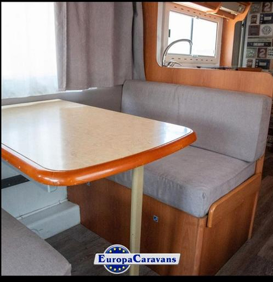 Elnagh doral 115 - Autocaravana capucine: foto 4 Elnagh doral 115 - Autocaravana capucine: foto 4