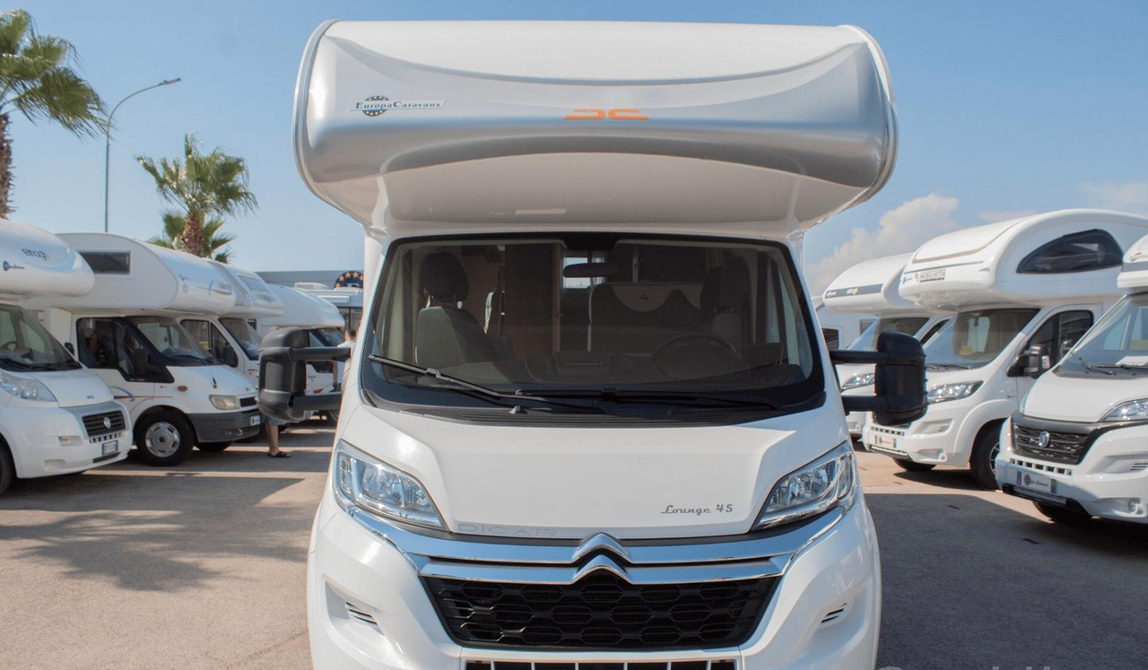 Giottiline lounge 45 - Autocaravana capucine: foto 1 Giottiline lounge 45 - Autocaravana capucine: foto 1