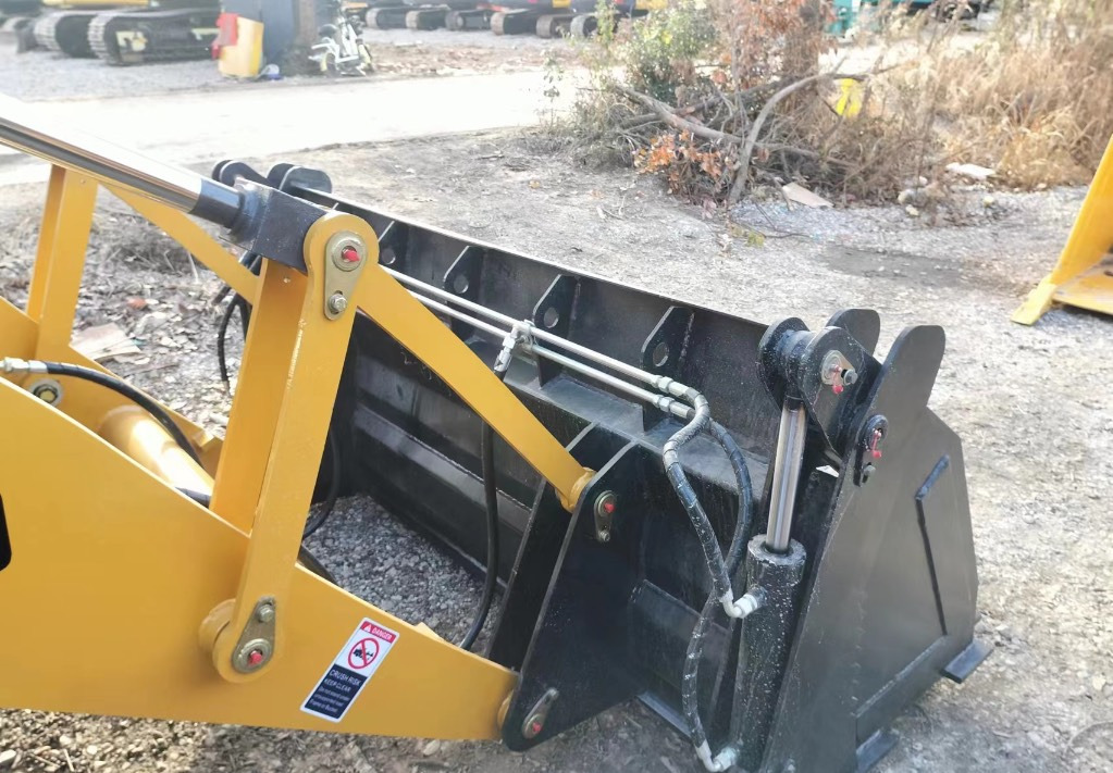 CAT 420 F Caterpillar 420F backhoe loader - Retroescavadeira: foto 5 CAT 420 F Caterpillar 420F backhoe loader - Retroescavadeira: foto 5