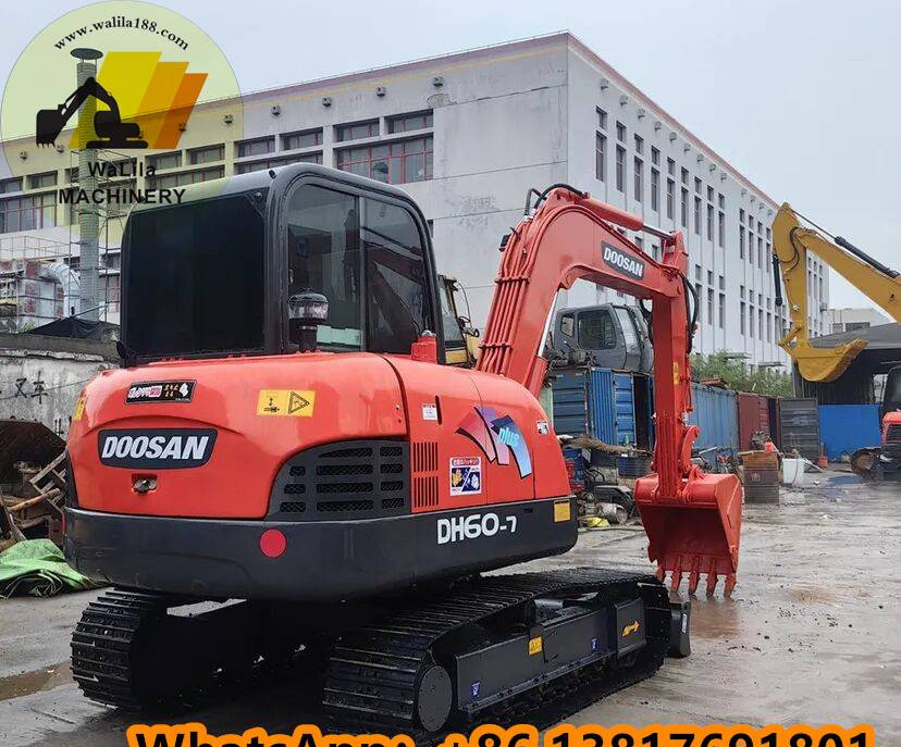 Doosan DH 60-7 - Mini escavadeira: foto 3 Doosan DH 60-7 - Mini escavadeira: foto 3