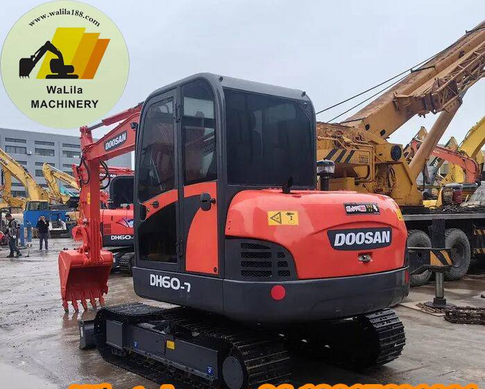 Doosan DH 60-7 - Mini escavadeira: foto 4 Doosan DH 60-7 - Mini escavadeira: foto 4