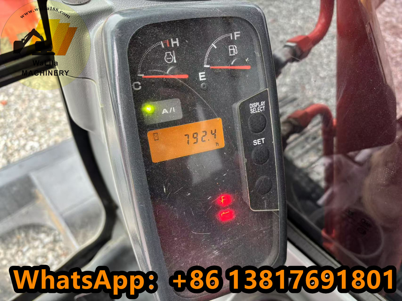 HITACHI ZX70 - Mini escavadeira: foto 5 HITACHI ZX70 - Mini escavadeira: foto 5