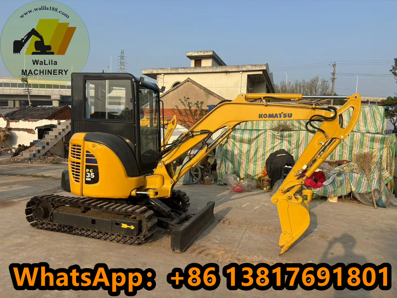 KOMATSU PC35MR - Mini escavadeira: foto 1 KOMATSU PC35MR - Mini escavadeira: foto 1