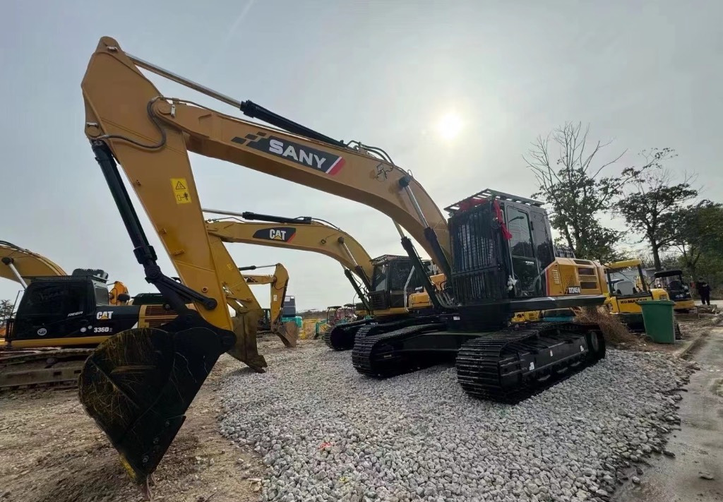 Sany SY 245 Sany245 Sany215 135 245 265 305 335 365 - Escavadora de rastos: foto 2 Sany SY 245 Sany245 Sany215 135 245 265 305 335 365 - Escavadora de rastos: foto 2