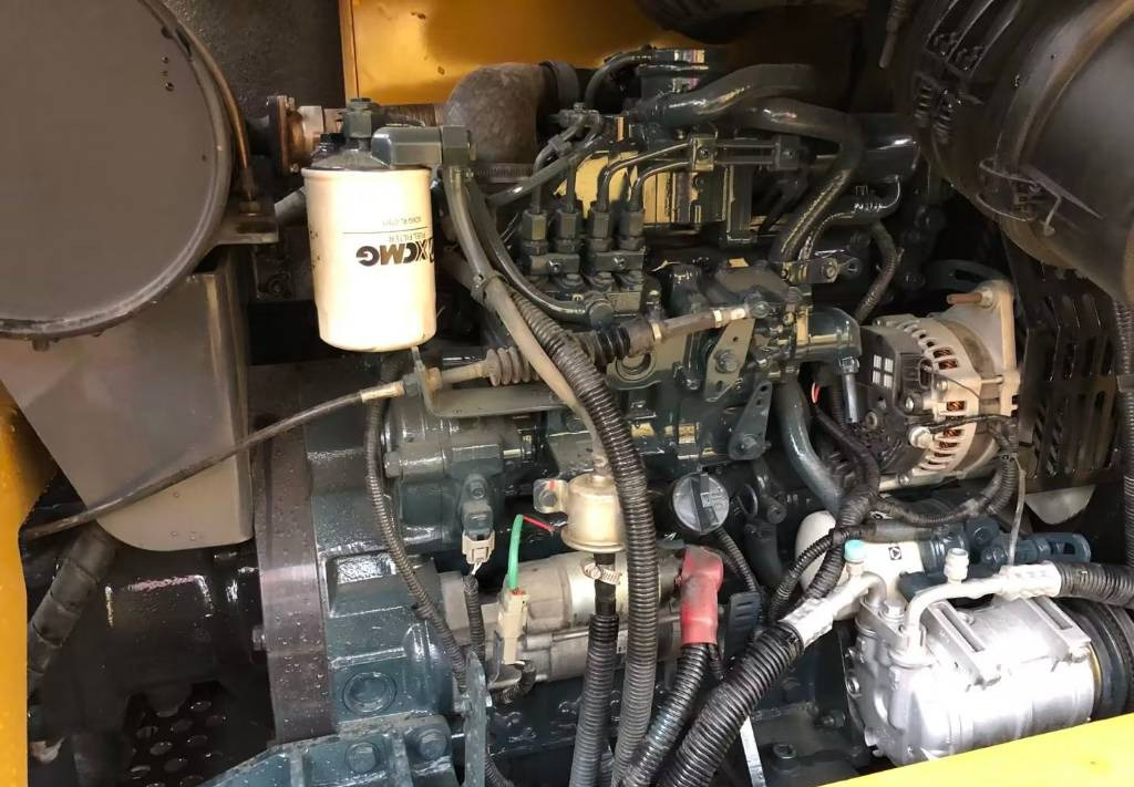 Mini escavadeira XCMG XE 75 DA XE75: foto 6