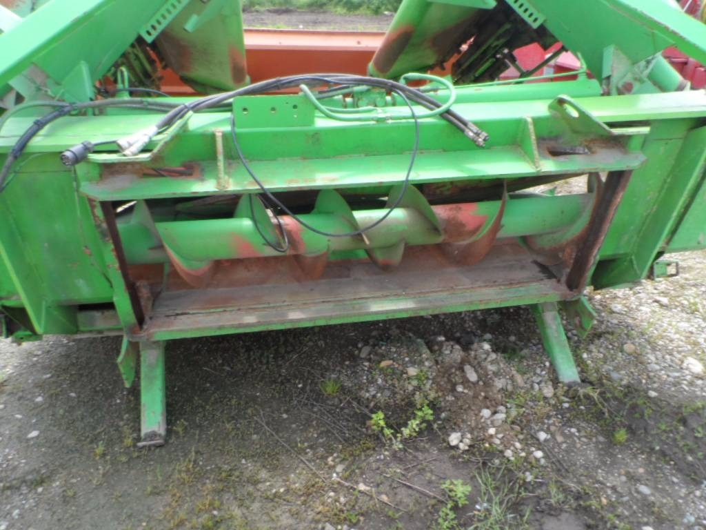 Agram 6 - Plataforma para colher milho: foto 5 Agram 6 - Plataforma para colher milho: foto 5