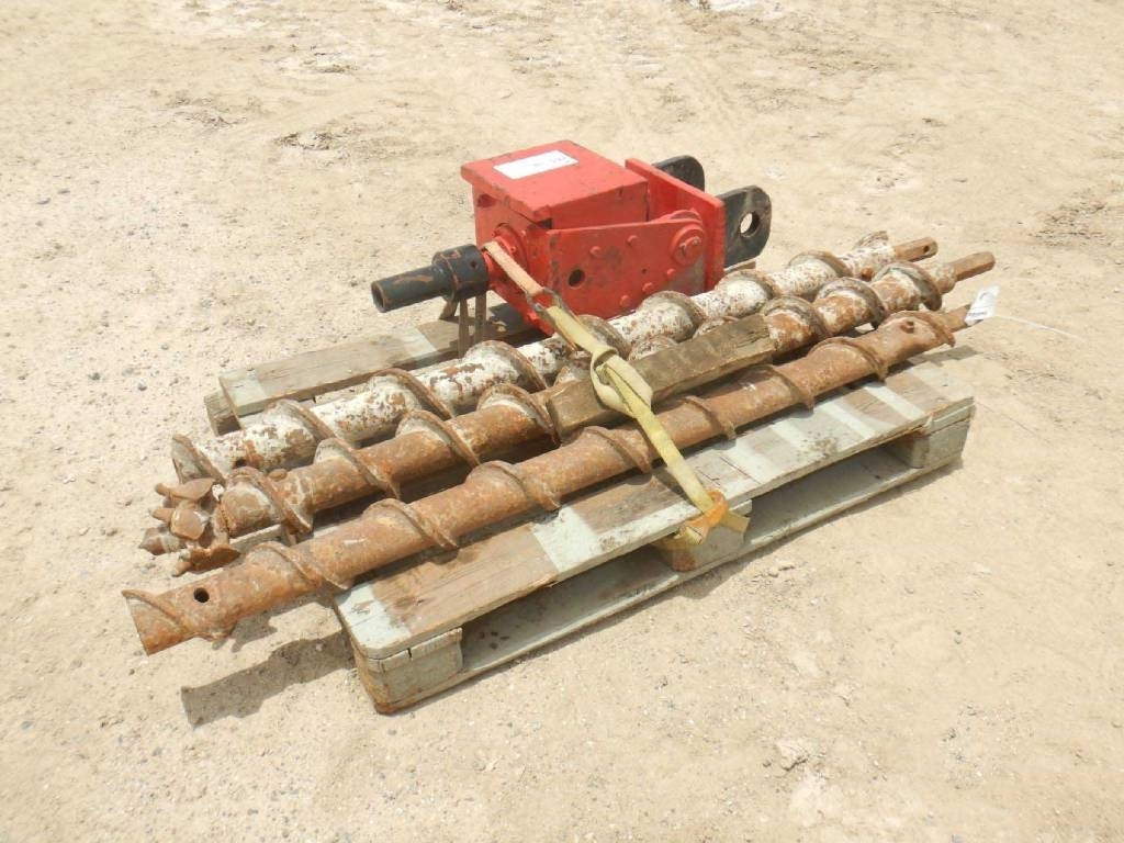 Auger Driver - Perfurador de solo por Máquina de construção: foto 3 Auger Driver - Perfurador de solo por Máquina de construção: foto 3