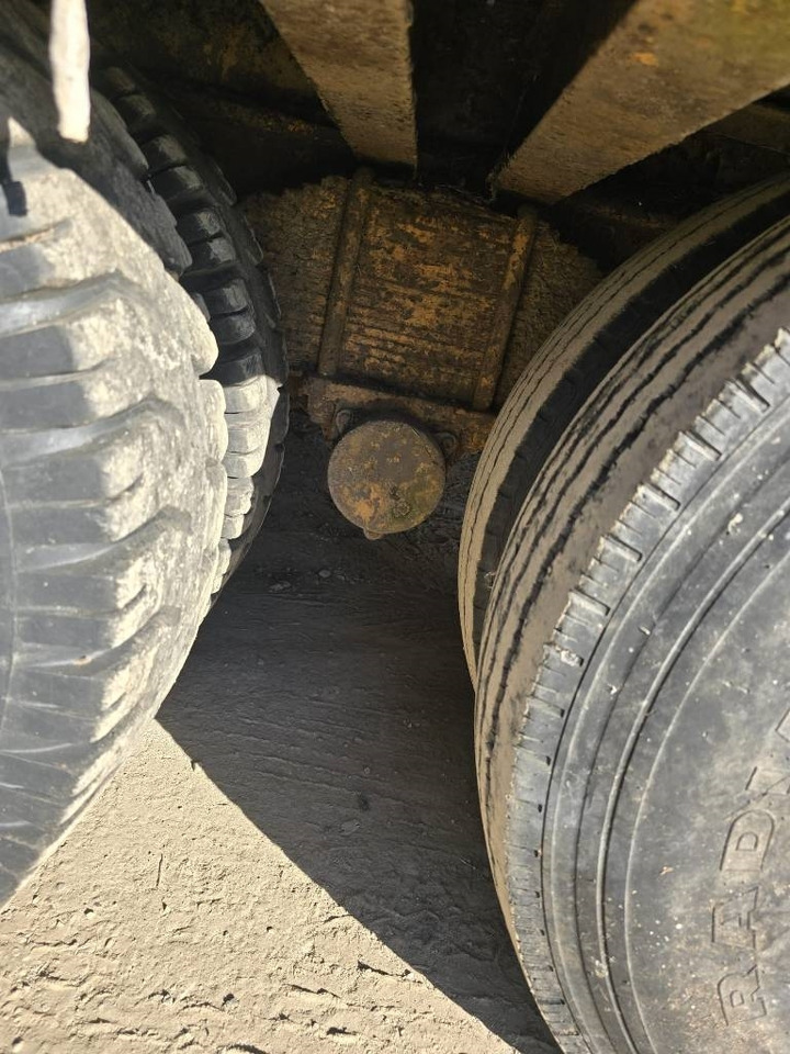 Bertoja 3 - Semi-reboque baixa: foto 3 Bertoja 3 - Semi-reboque baixa: foto 3