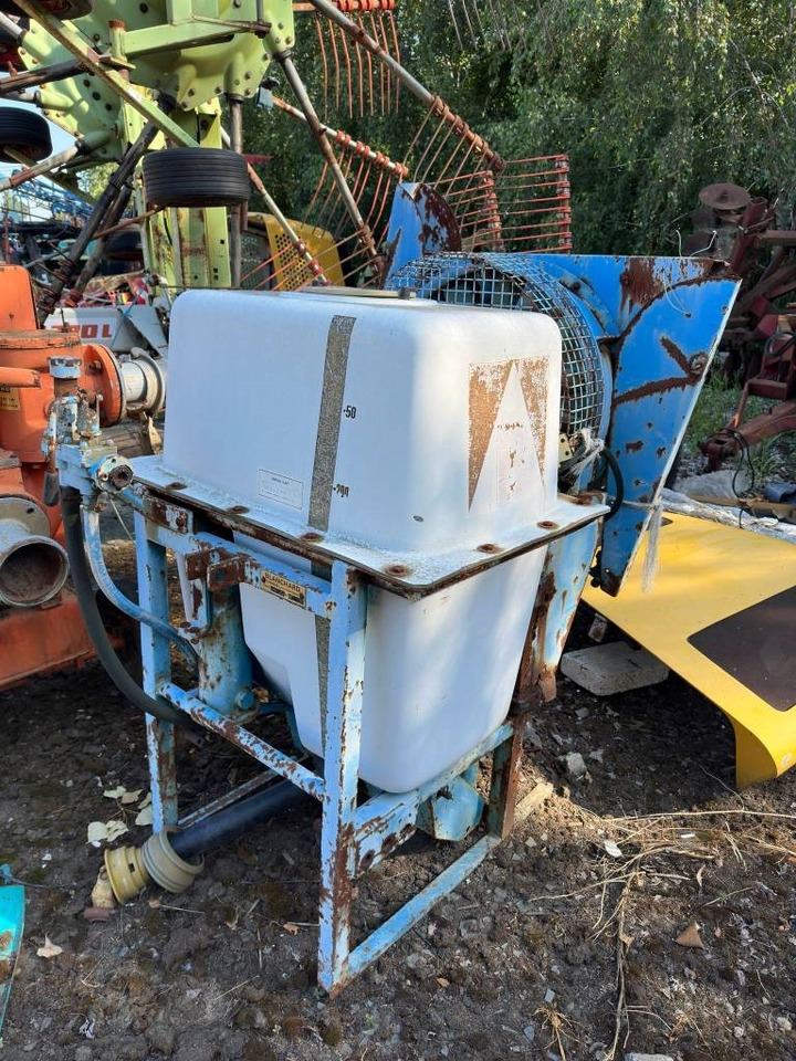 Blanchard 220 - Pulverizador montado: foto 1 Blanchard 220 - Pulverizador montado: foto 1