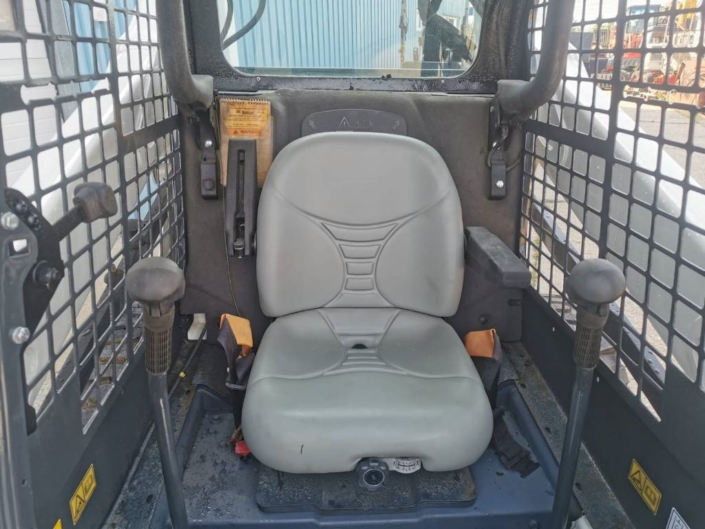 Bobcat S 570 - Mini pá carregadora: foto 3 Bobcat S 570 - Mini pá carregadora: foto 3