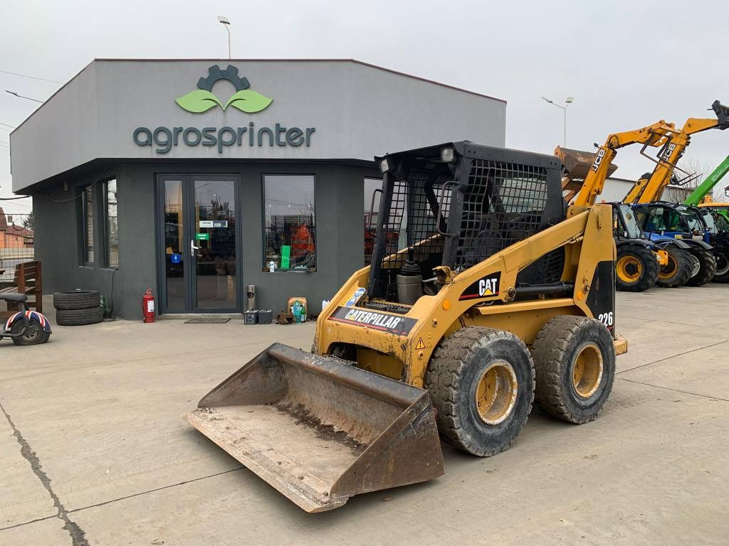 CAT 226 - Mini pá carregadora: foto 1 CAT 226 - Mini pá carregadora: foto 1