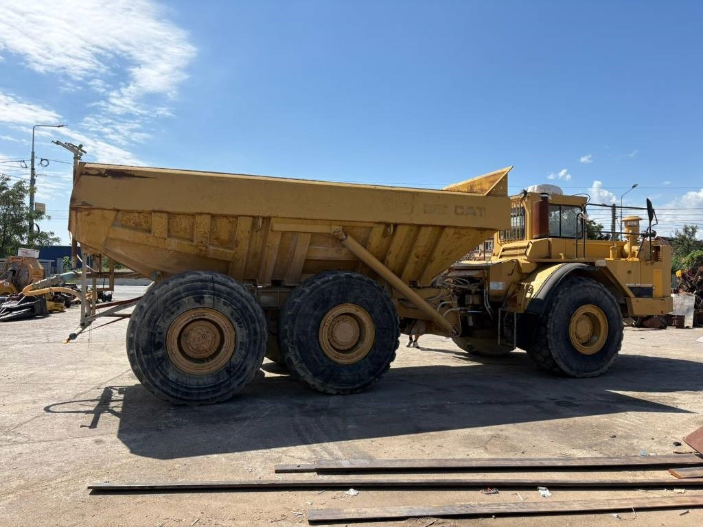 CAT D 350 C - Caminhão articulado: foto 2 CAT D 350 C - Caminhão articulado: foto 2