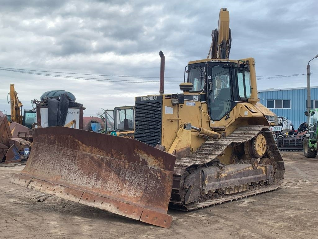 CAT D 6 M XL - Buldôzer: foto 1 CAT D 6 M XL - Buldôzer: foto 1