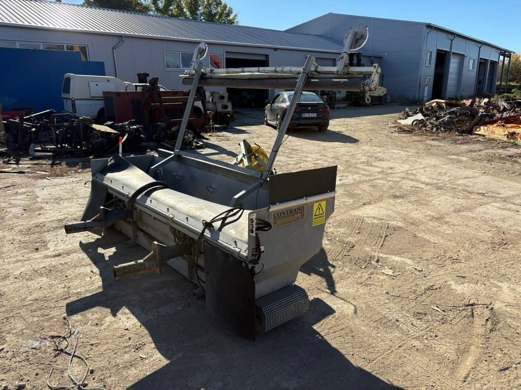 Contrano CH-KL - Vassoura: foto 2 Contrano CH-KL - Vassoura: foto 2