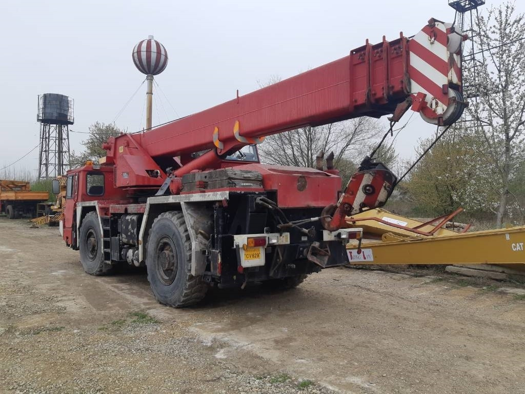 Faun RTF30 - Grua todo o terreno: foto 5 Faun RTF30 - Grua todo o terreno: foto 5