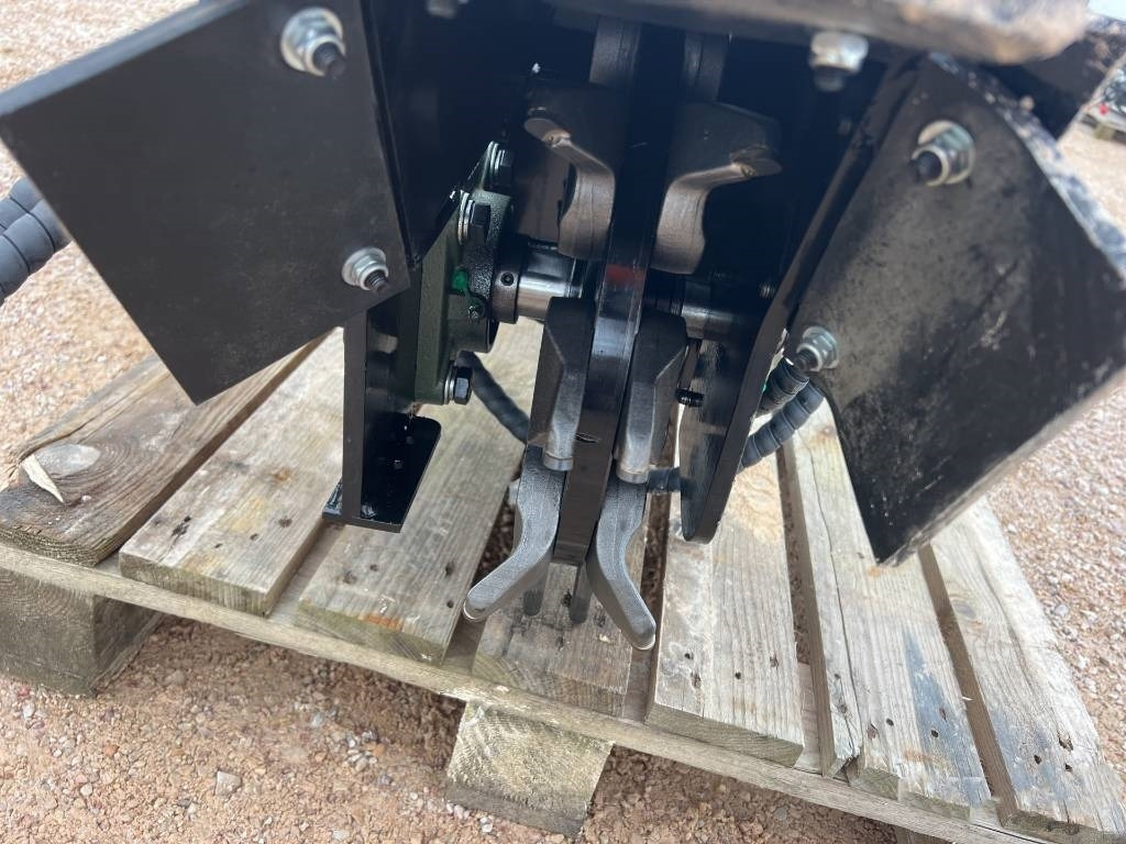 Future FT-SG45 Stump Grinder - Triturador de tocos: foto 5 Future FT-SG45 Stump Grinder - Triturador de tocos: foto 5