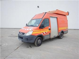 Iveco Daily 50C15 - Furgão: foto 1 Iveco Daily 50C15 - Furgão: foto 1