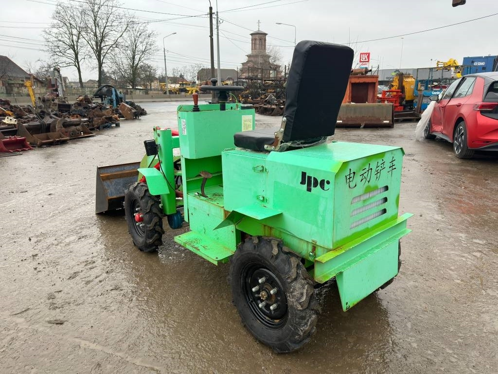 JPC ME18 - Carregadora articulada: foto 5 JPC ME18 - Carregadora articulada: foto 5