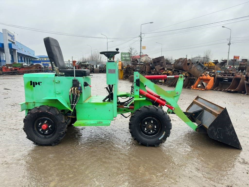 JPC ME18 - Carregadora articulada: foto 3 JPC ME18 - Carregadora articulada: foto 3