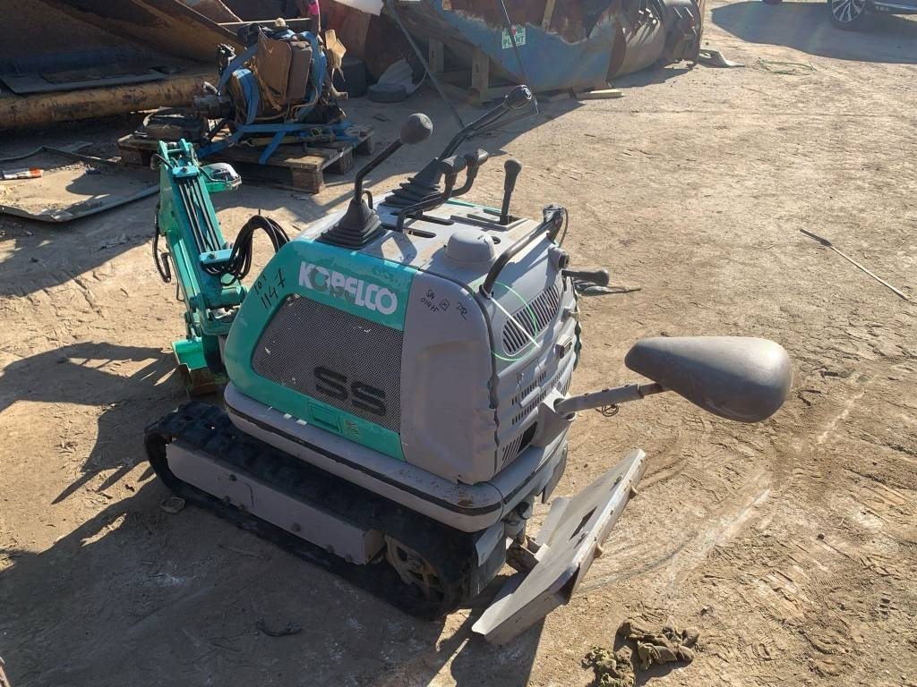 Kobelco SS 1 - Mini escavadeira: foto 5 Kobelco SS 1 - Mini escavadeira: foto 5