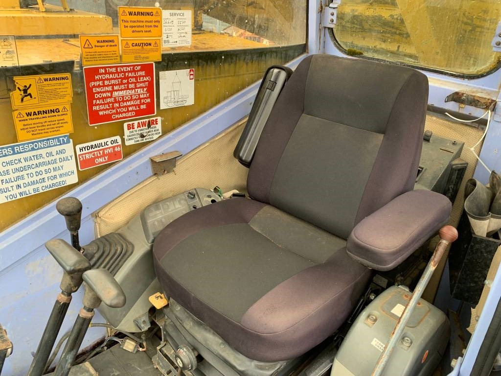 Dumper de rastos Komatsu CD 110 R-1: foto 14