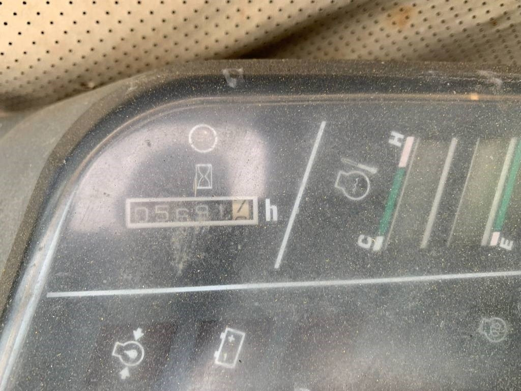 Dumper de rastos Komatsu CD 110 R-1: foto 15