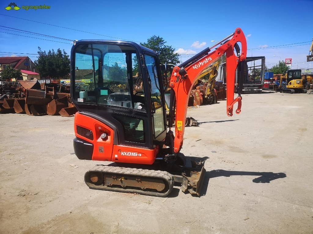 Kubota KX 016-4 - Mini escavadeira: foto 2 Kubota KX 016-4 - Mini escavadeira: foto 2