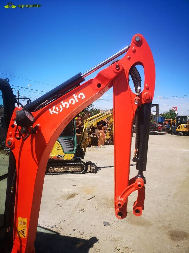 Kubota KX 016-4 - Mini escavadeira: foto 4 Kubota KX 016-4 - Mini escavadeira: foto 4