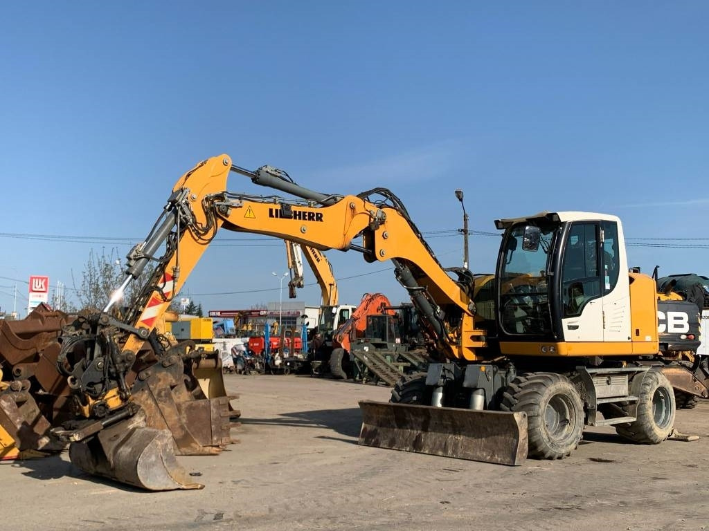 Liebherr A912 Compact+Engcon Rototilt  - Escavadeira de rodas: foto 1 Liebherr A912 Compact+Engcon Rototilt  - Escavadeira de rodas: foto 1