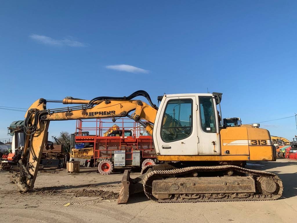 Liebherr R 313 - Escavadora de rastos: foto 2 Liebherr R 313 - Escavadora de rastos: foto 2