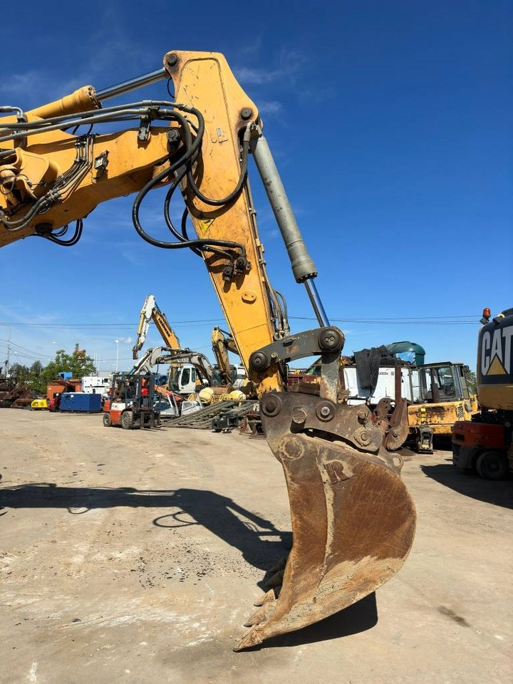 Escavadora de rastos Liebherr R 906 LC: foto 9