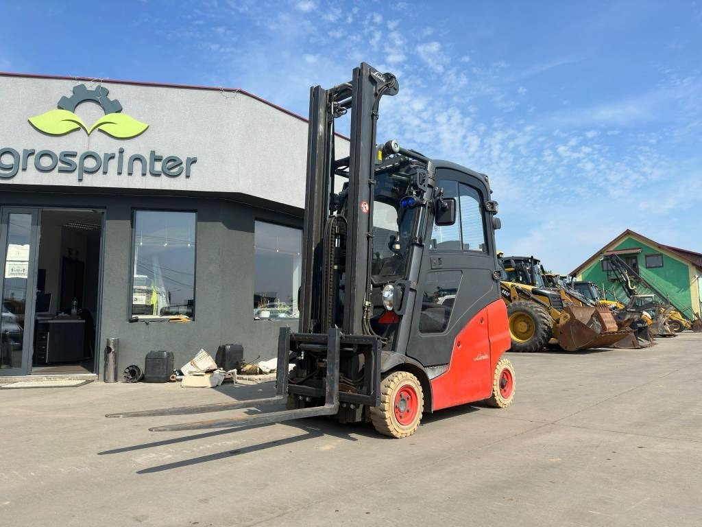 Linde H16T-01 - Empilhadeira a gás: foto 1 Linde H16T-01 - Empilhadeira a gás: foto 1