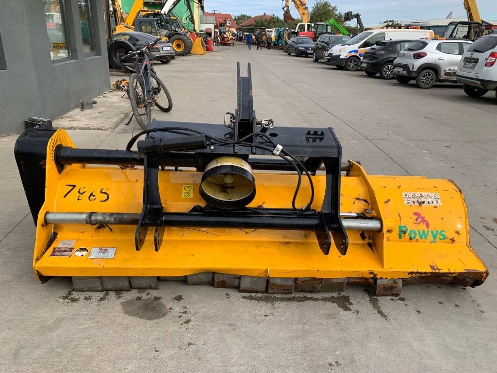 McConnel 230 - Triturador de martelos/ Destroçador: foto 1 McConnel 230 - Triturador de martelos/ Destroçador: foto 1