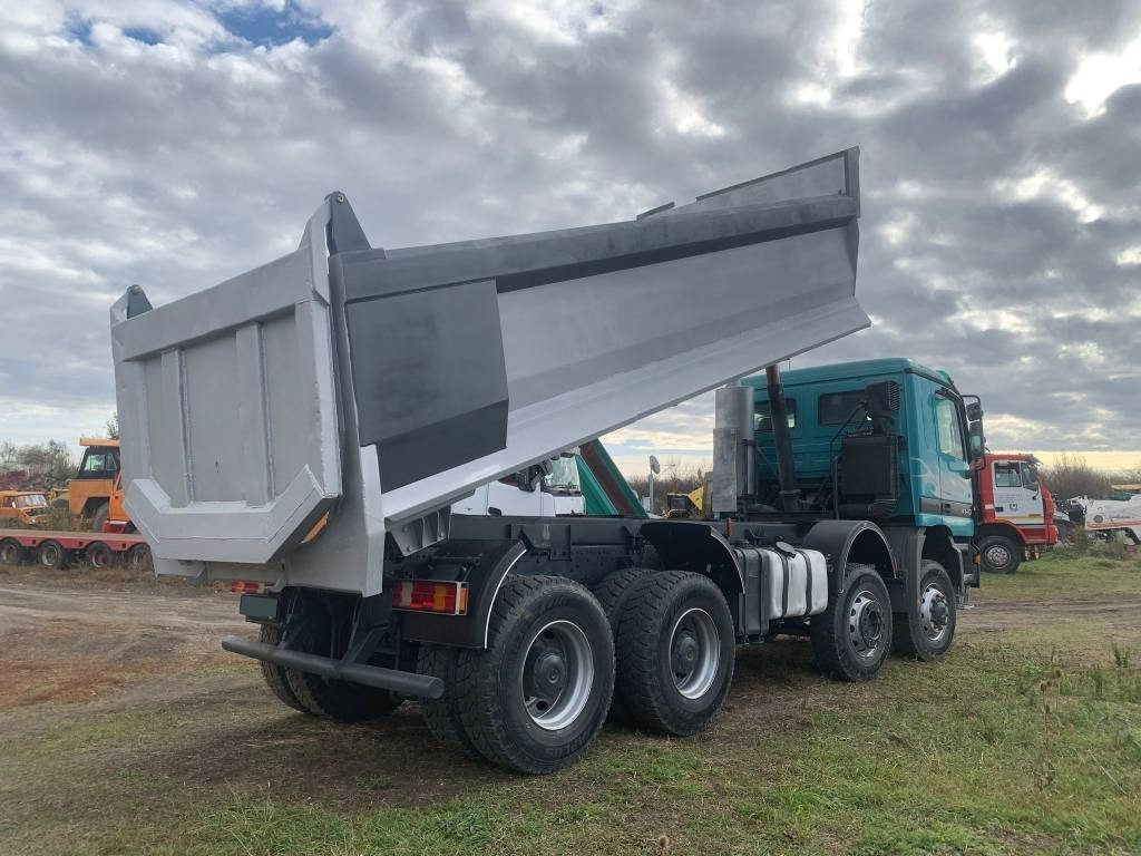 Mercedes-Benz Actros 4143  - Camião basculante: foto 4 Mercedes-Benz Actros 4143  - Camião basculante: foto 4
