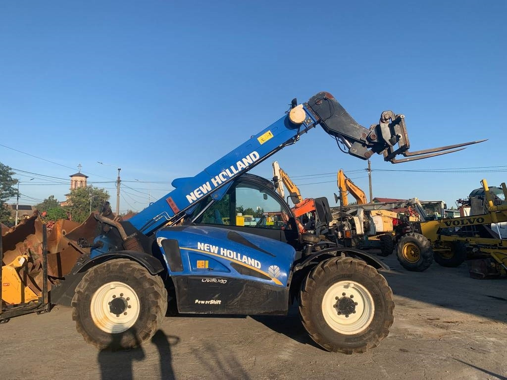 New Holland LM 5040 - Empilhador telescópico: foto 5 New Holland LM 5040 - Empilhador telescópico: foto 5