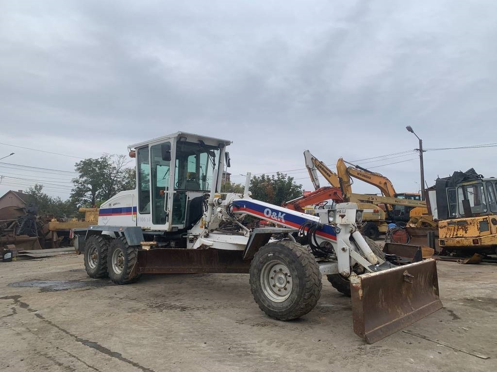 O&K F106.5A - Motoniveladora: foto 4 O&K F106.5A - Motoniveladora: foto 4