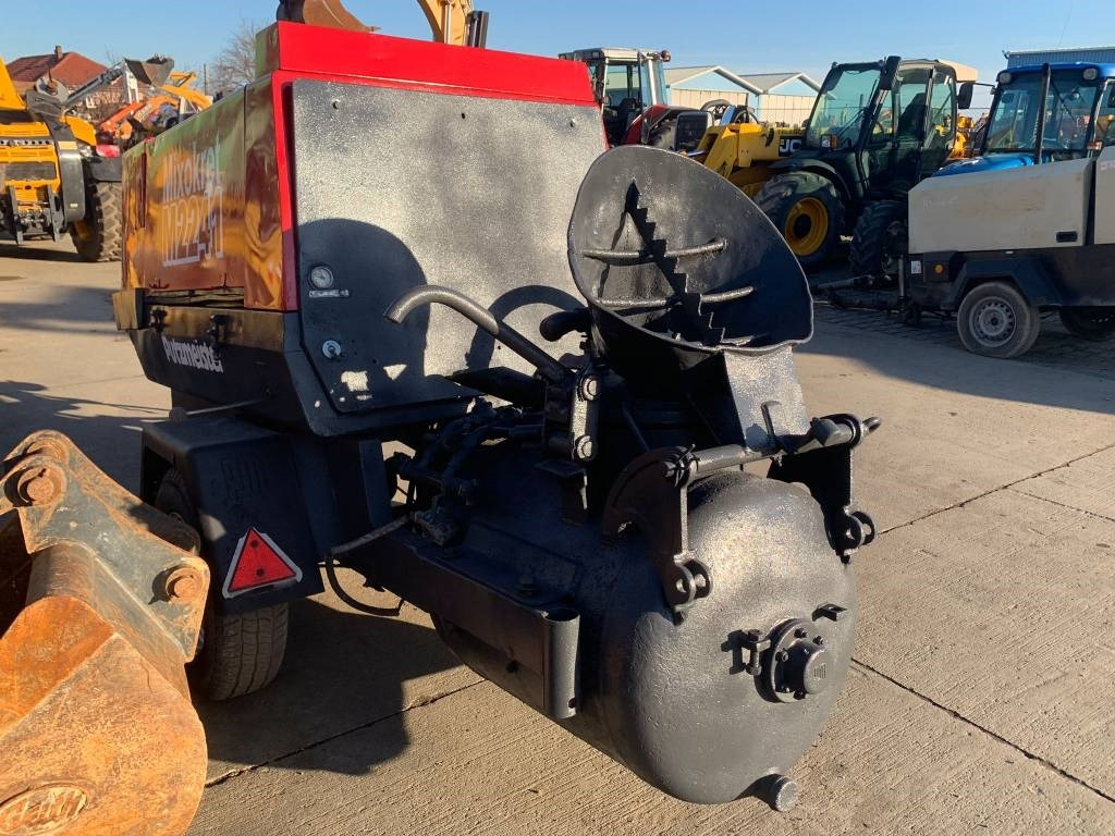 Leasing de Putzmeister Mixokret M2241D  Putzmeister Mixokret M2241D: foto 6