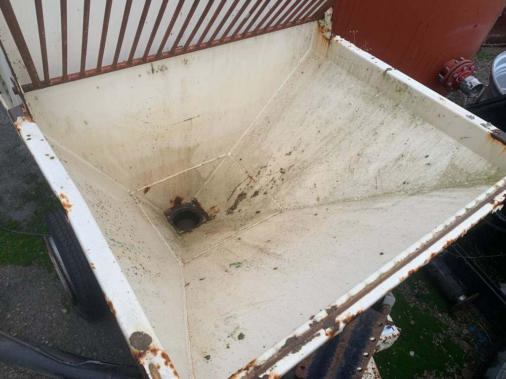 Schwing P88E - Bomba de betão estacionária: foto 3 Schwing P88E - Bomba de betão estacionária: foto 3