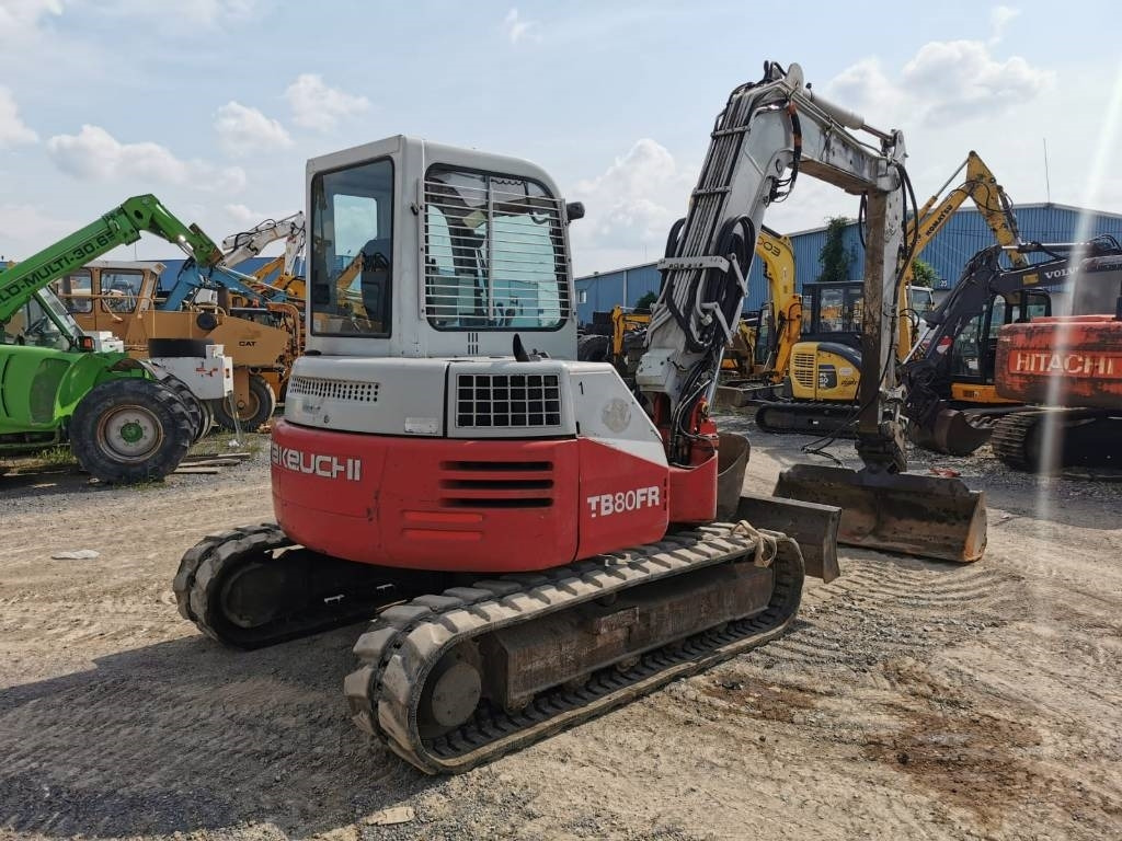 Takeuchi TB80FR - Mini escavadeira: foto 4 Takeuchi TB80FR - Mini escavadeira: foto 4