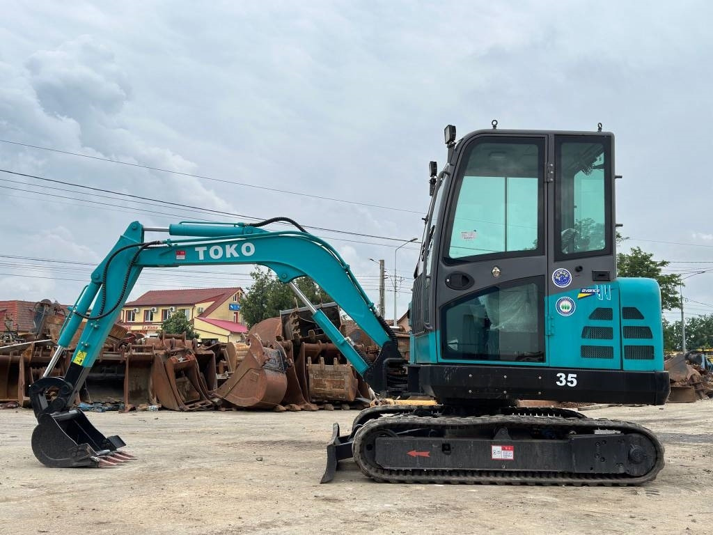 Toko 35  - Mini escavadeira: foto 2 Toko 35  - Mini escavadeira: foto 2