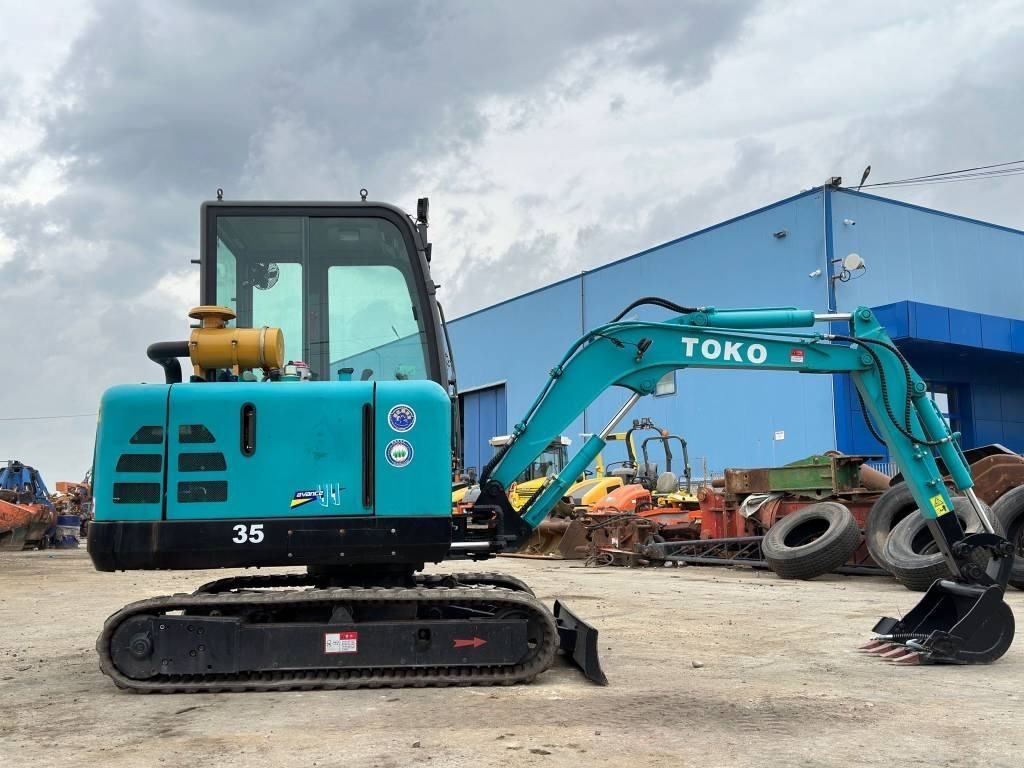 Toko 35  - Mini escavadeira: foto 5 Toko 35  - Mini escavadeira: foto 5