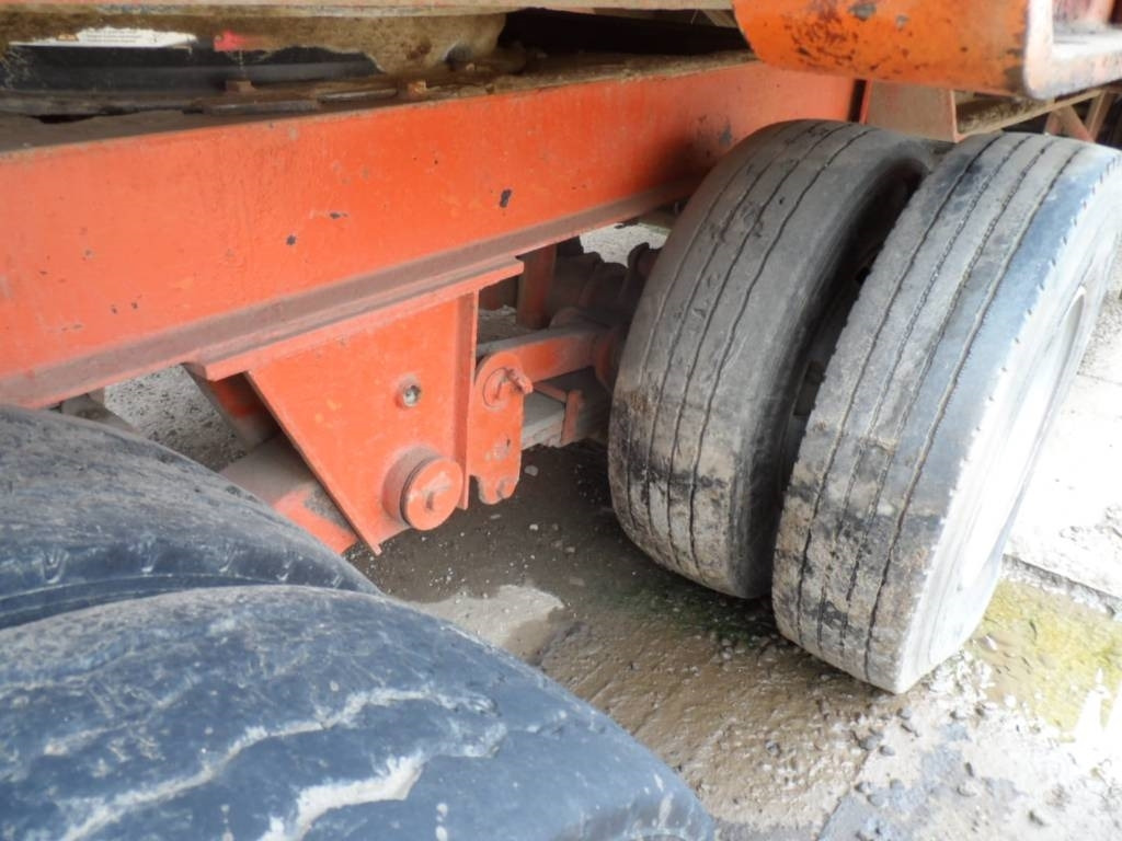 UMM RJ 40 - Semi-reboque baixa: foto 4 UMM RJ 40 - Semi-reboque baixa: foto 4